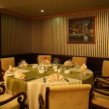 Latanya Palm & Airport Antalya