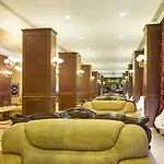Hotel Latanya Palm & Airport 4*