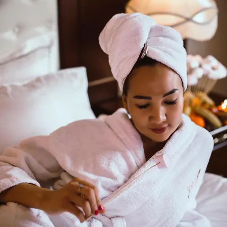 Latanya Palm & Airport Отель 4*