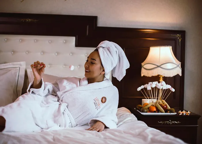 Latanya Palm & Airport Hotell 4*